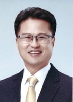 김정우 의원.