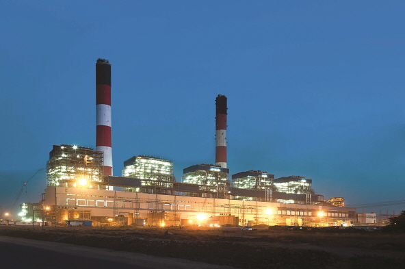 두산중공업이 준공한 인도 문드라 석탄화력발전소/두산중공업 홈페이지