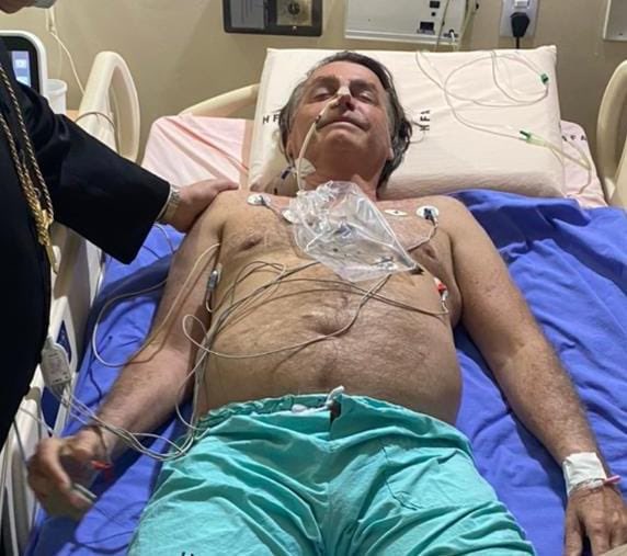 브라질 자이르 보우소나루(66) 대통령이 열흘간 딸꾹질이 멈추지 않아 수술받아야 할 수도 있게 됐다. / 글 ·사진=연합뉴스